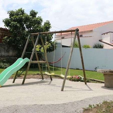 Casinha Verde Nadadouro Экстерьер фото
